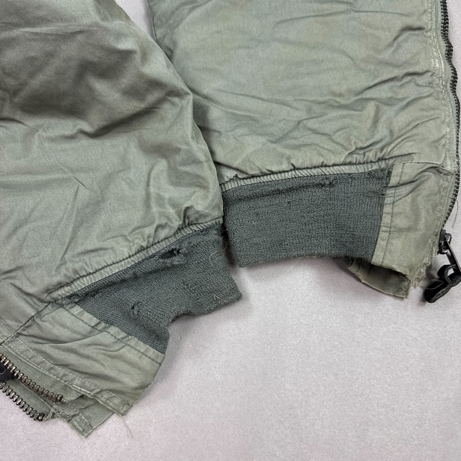 US Military Pants Mens 28 Green Extreme Cold Weather Trouser USAF Flyer Pilot