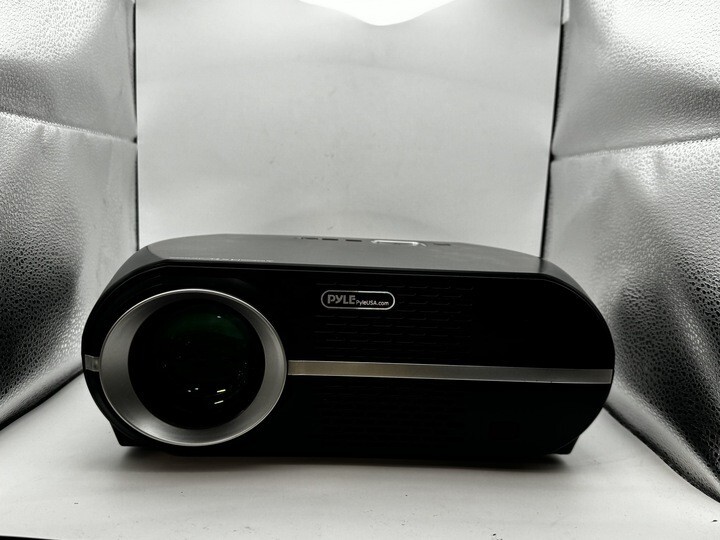 Pyle Portable Home Theater Projector PRJLE67