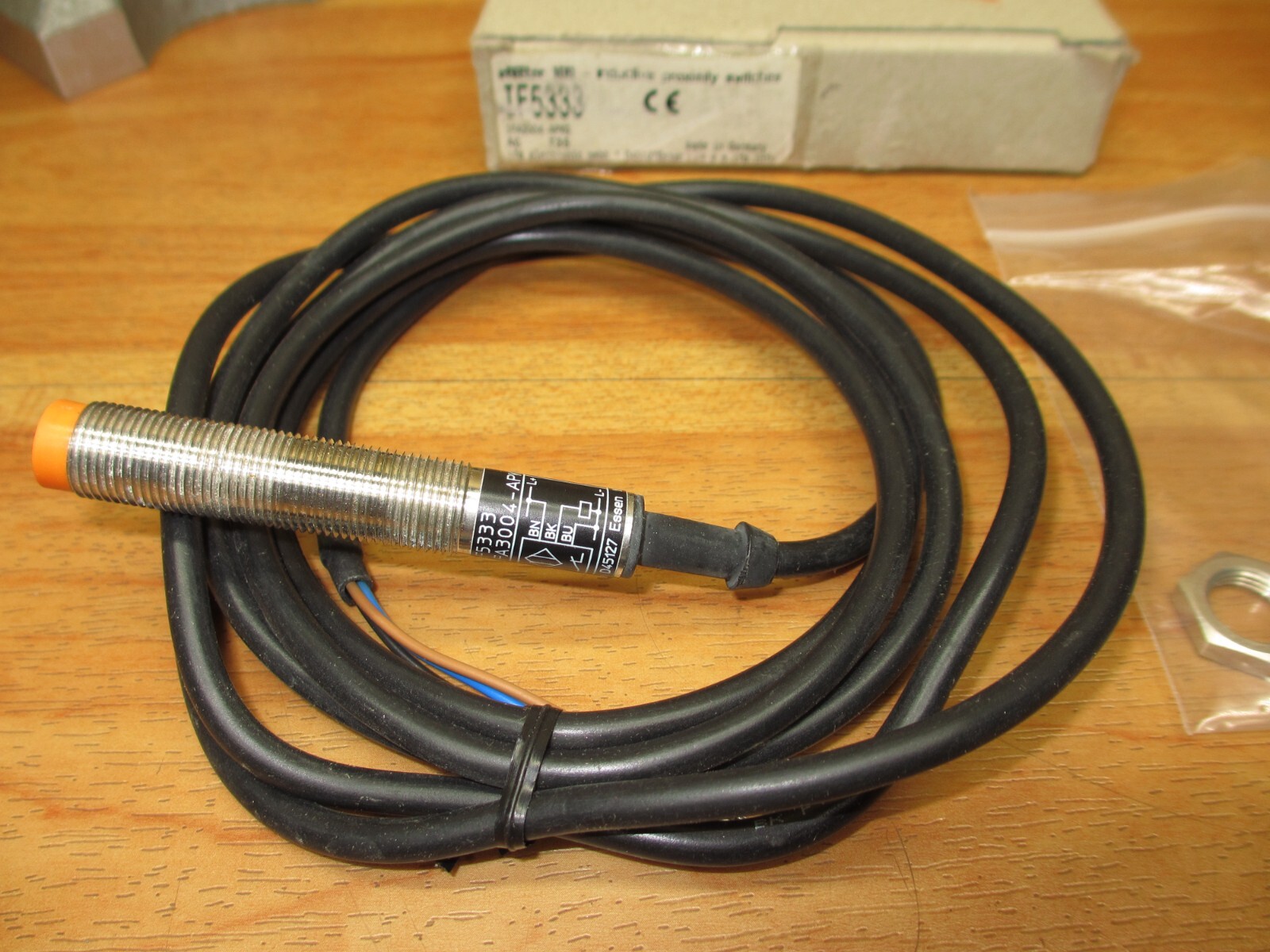 IFM Efector IF5333 *NEW* Inductive Proximity Switch IFA3004-APKG