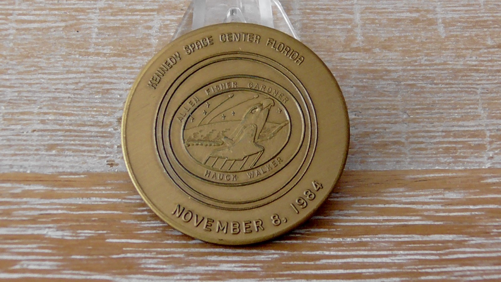 NASA Space Shuttle Discovery STS-51A Kennedy Space Center Coin #F695
