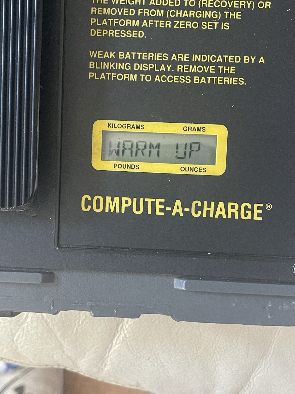 CPS CC-400 Compute-A-Charge Automatic Precision Charging and Recovery Computer .