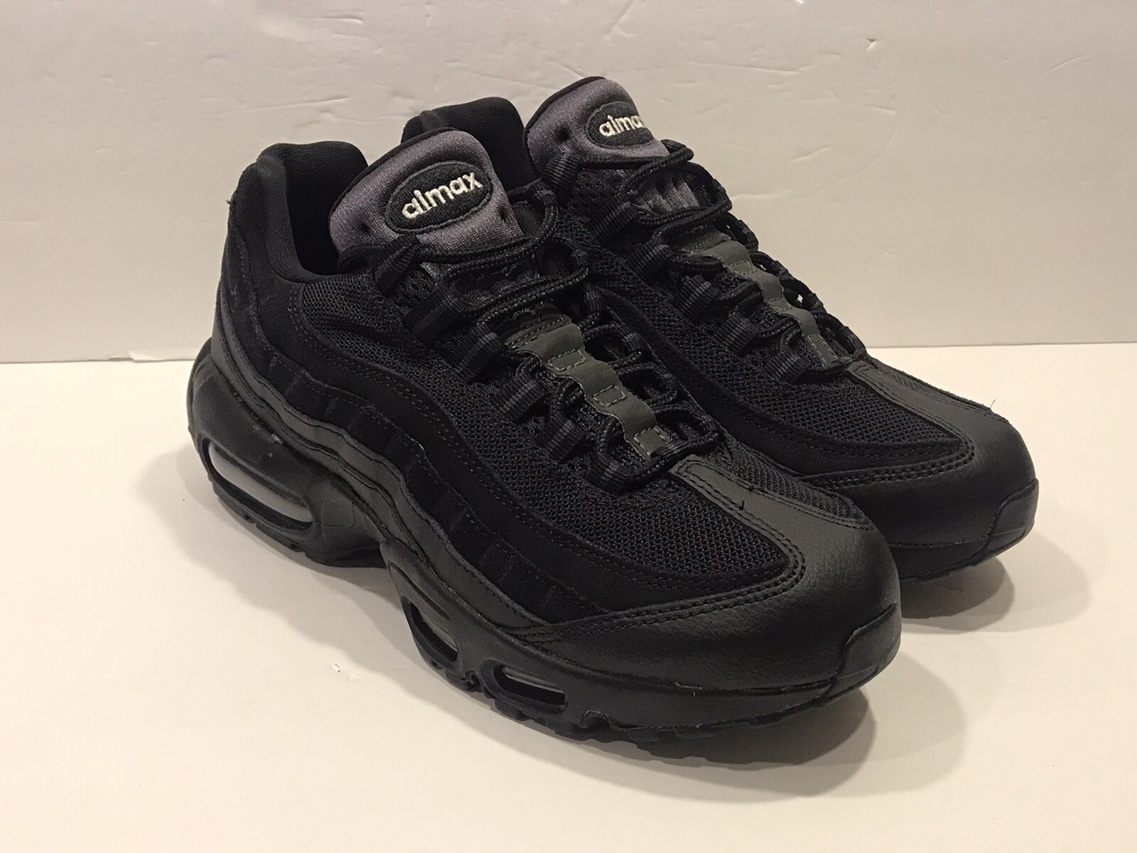 NIKE AIR MAX 95 ESSENTIAL - MENS SZ 6.5 - TRIPLE BLACK - AT9865-001 - NEW - 2019