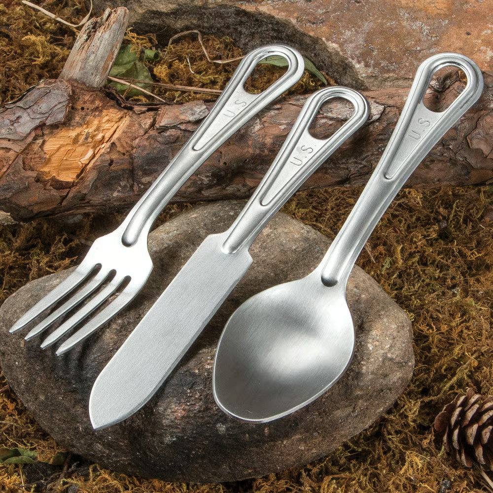 WWII Style Stainless Eating Utensils 3pc Set (CK120) 7.5" Size. Free Shipping.
