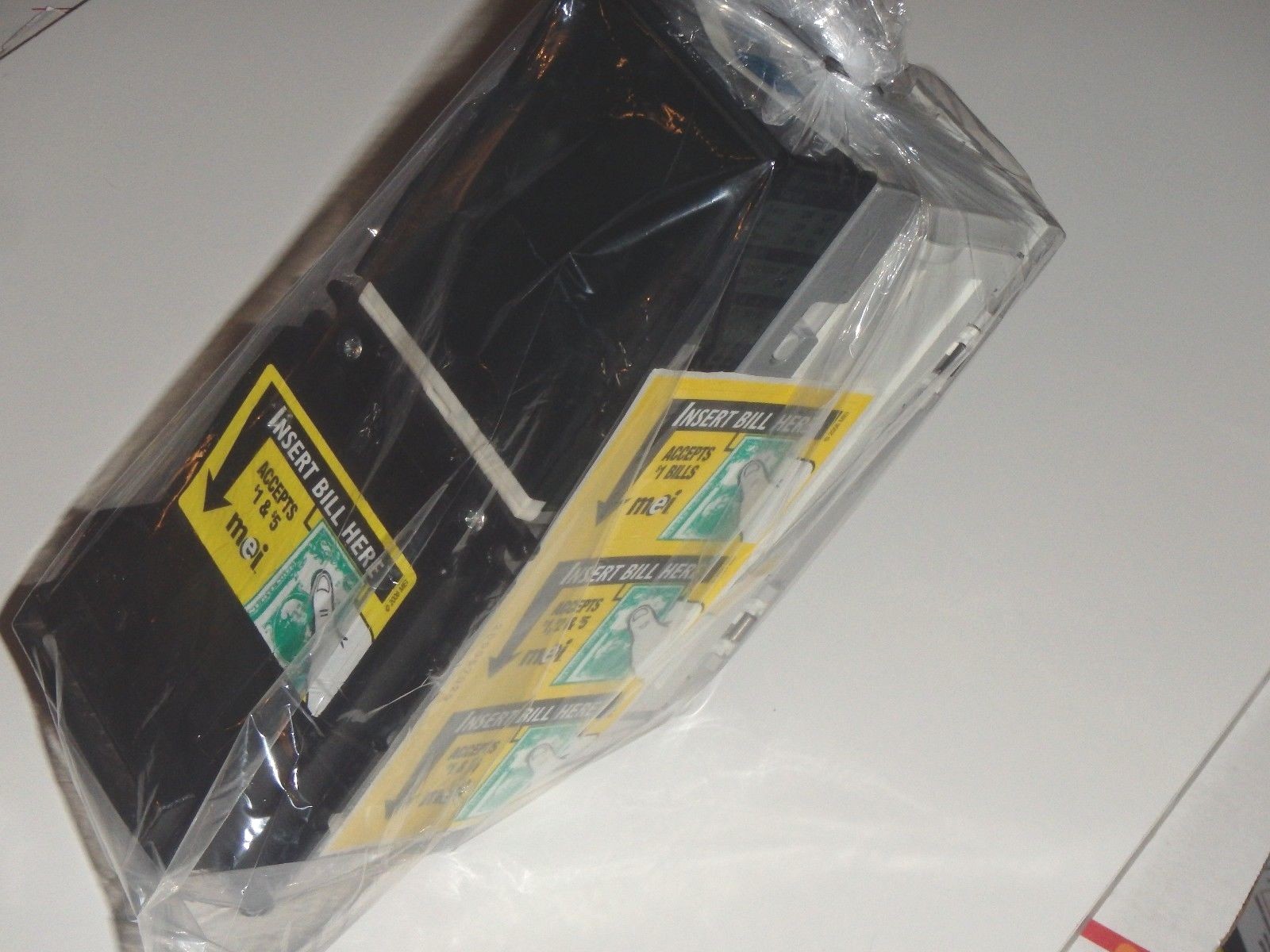 MARS MEI VN2512 U5 bill validator 24volt MDB, take $1, $2 & New $5.00