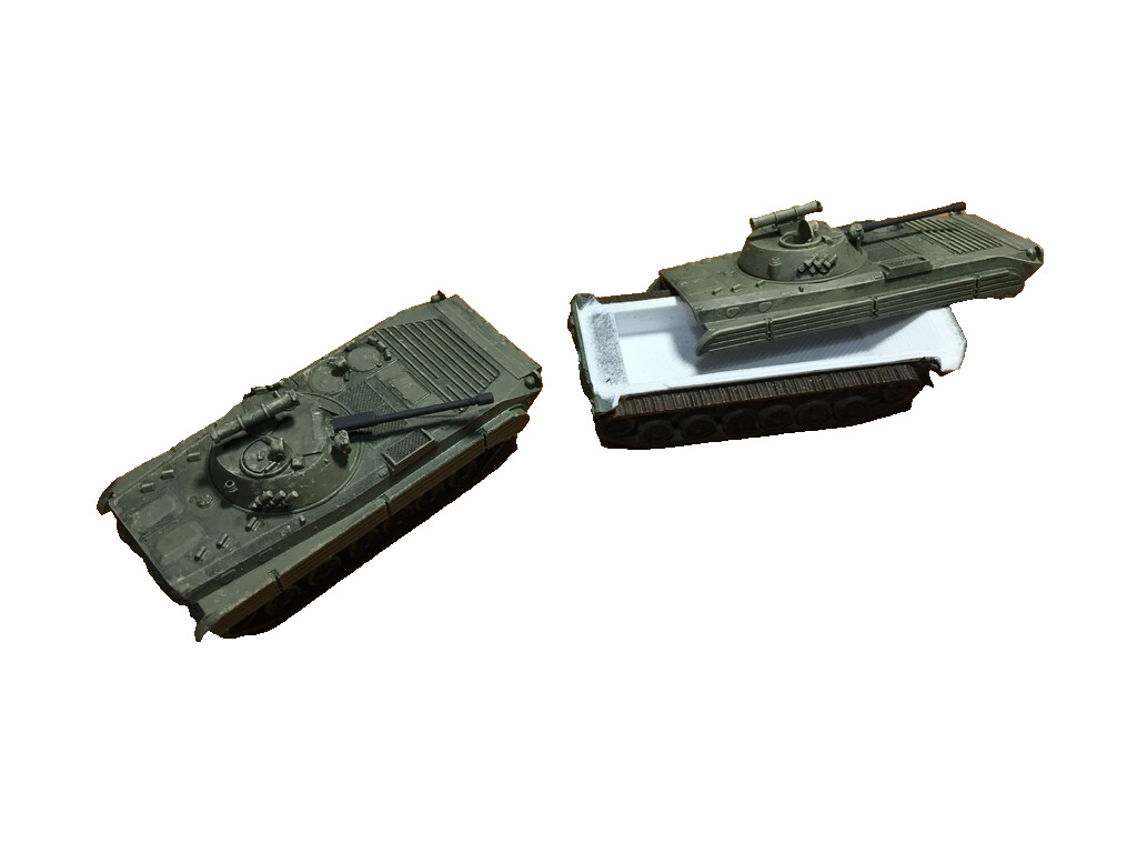 Snap-On tracked base for Team Yankee BMP-1 and BMP-2 Platoon 4pcs