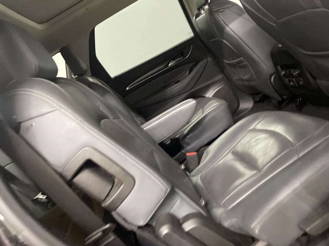 ENCLAVE 2018 Air Shutter 964498