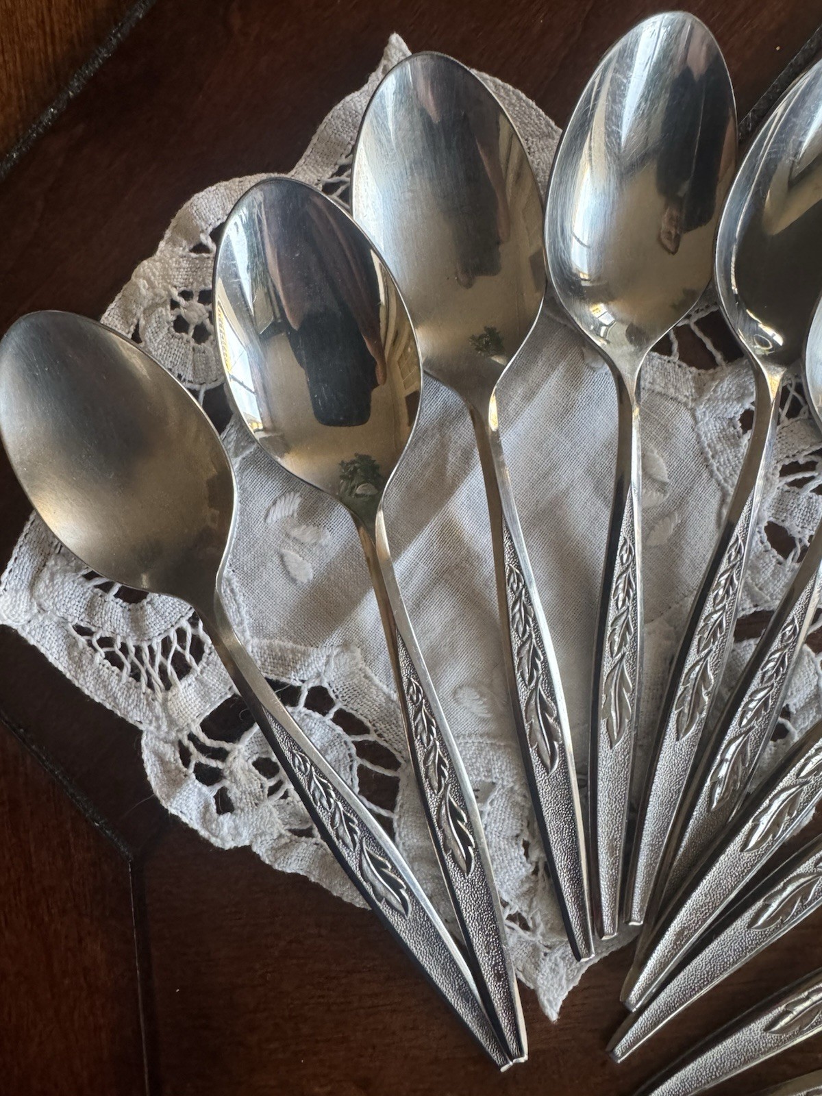 Regent Stainless Steel Spoon Set Floral Handle Pattern Glossy Silver 8 Piece
