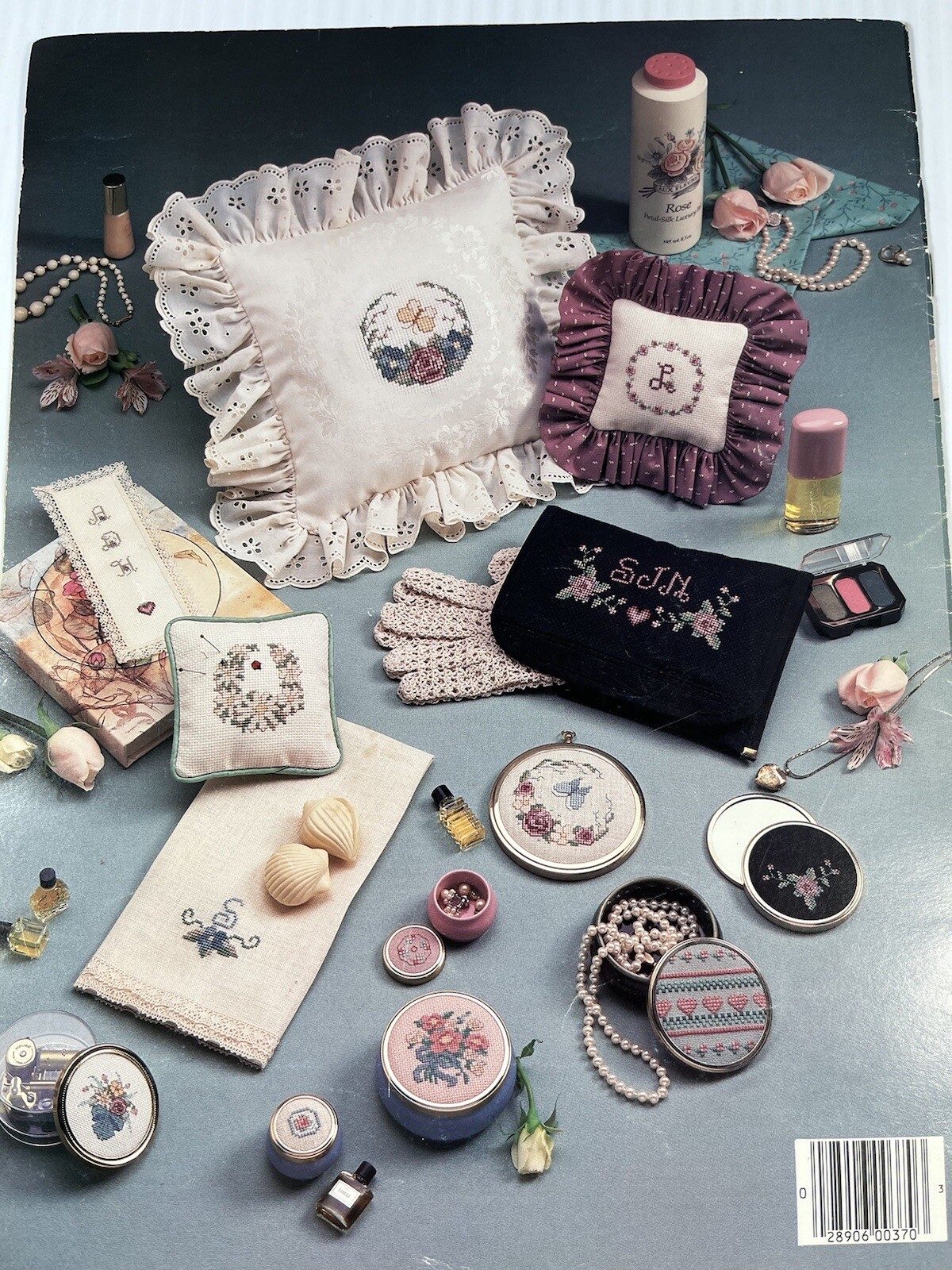Leisure Arts Cross Stitch Pattern Leaflet Tender Treasures