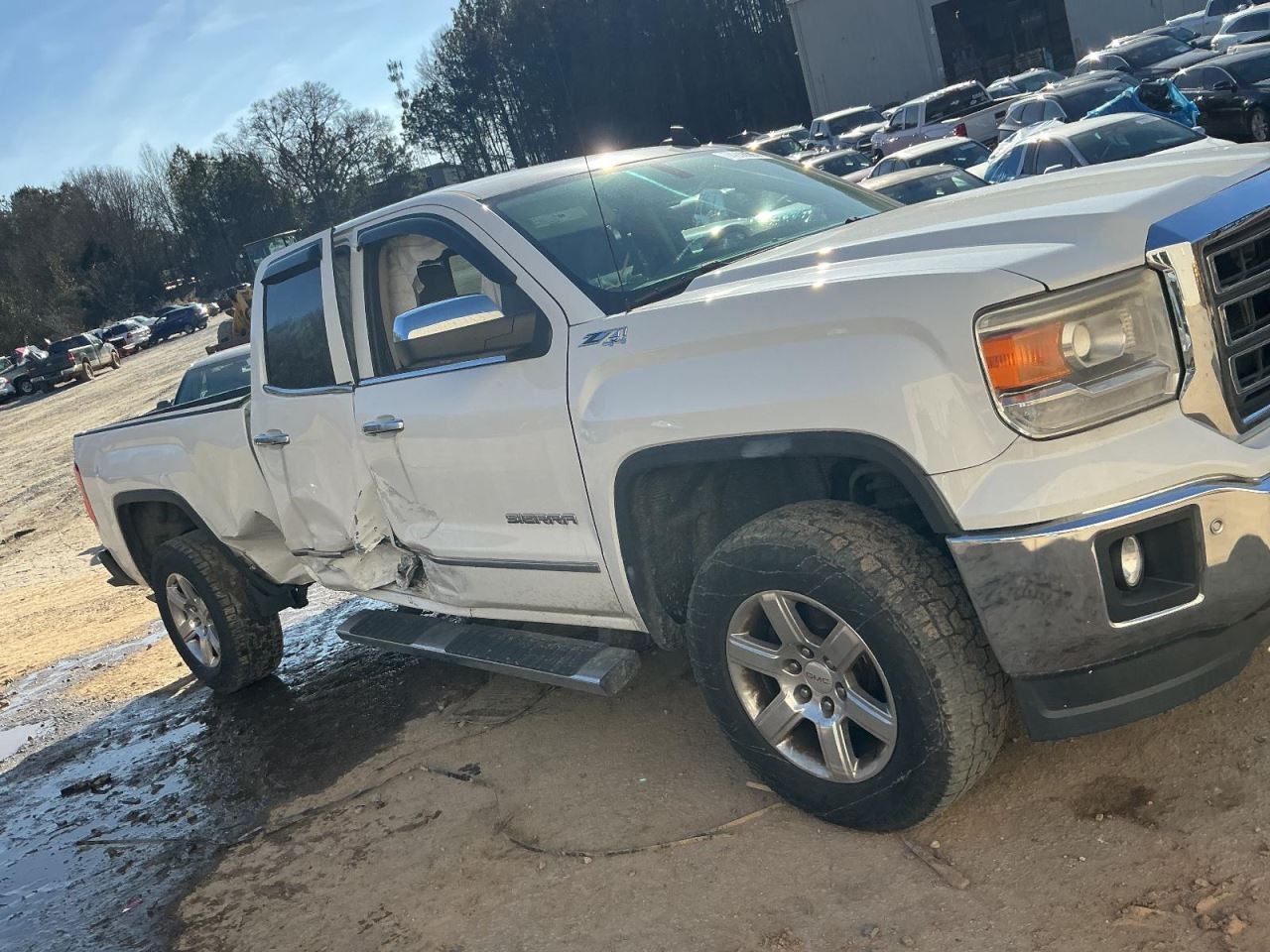 SIERRA150 2015 Glove Box 4976354
