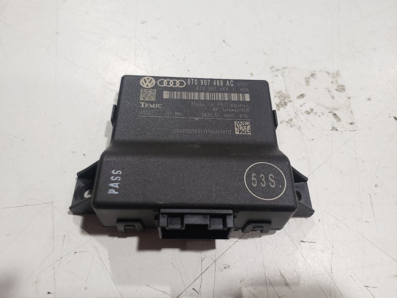 Network Gateway Module - 2011 Audi A4 B8 Sedan Manual - 09-12 OEM 8T0907468AC