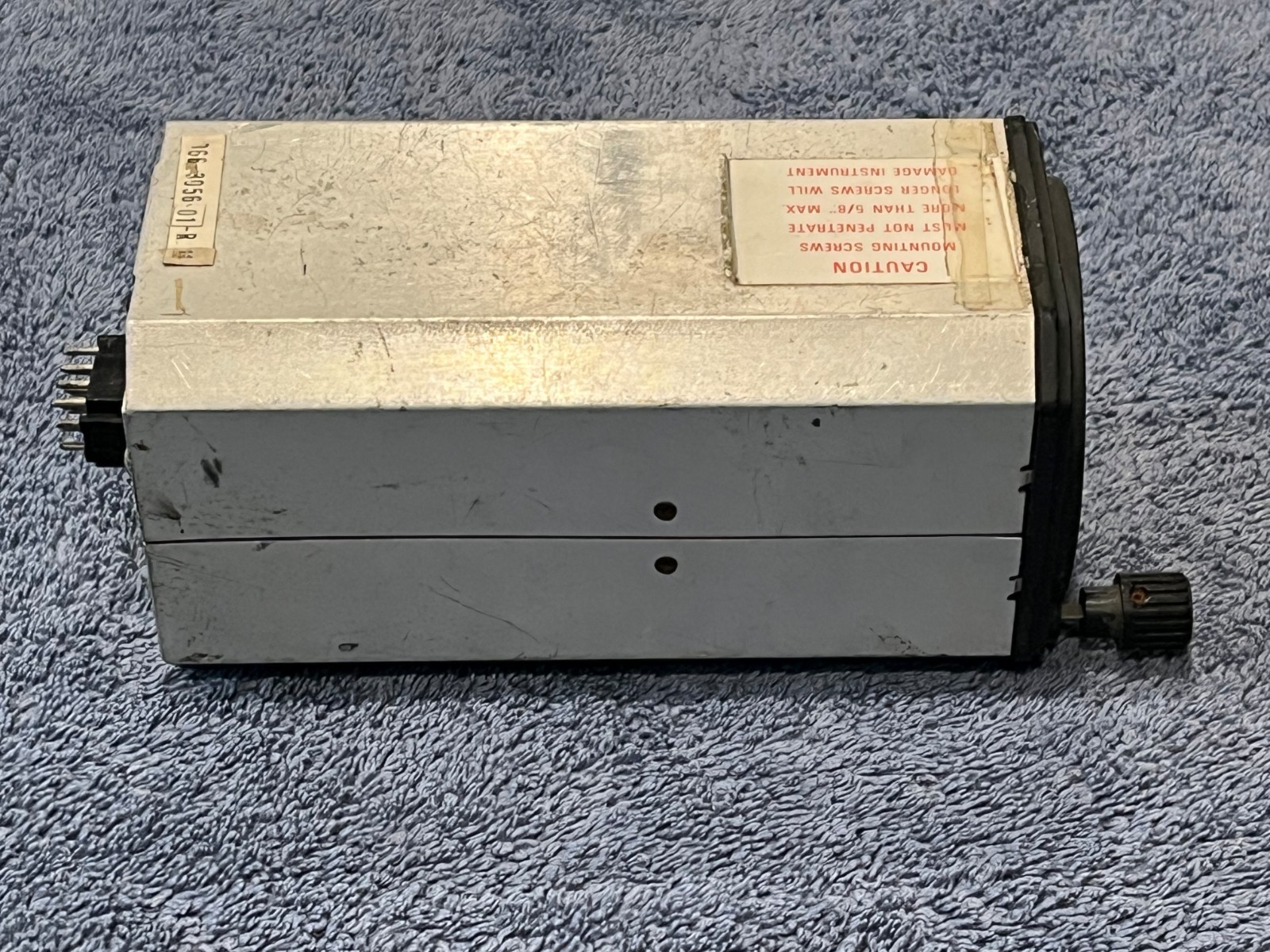 Bendix King KI 209 VOR LOC Glide slope indicator w/ connector, used
