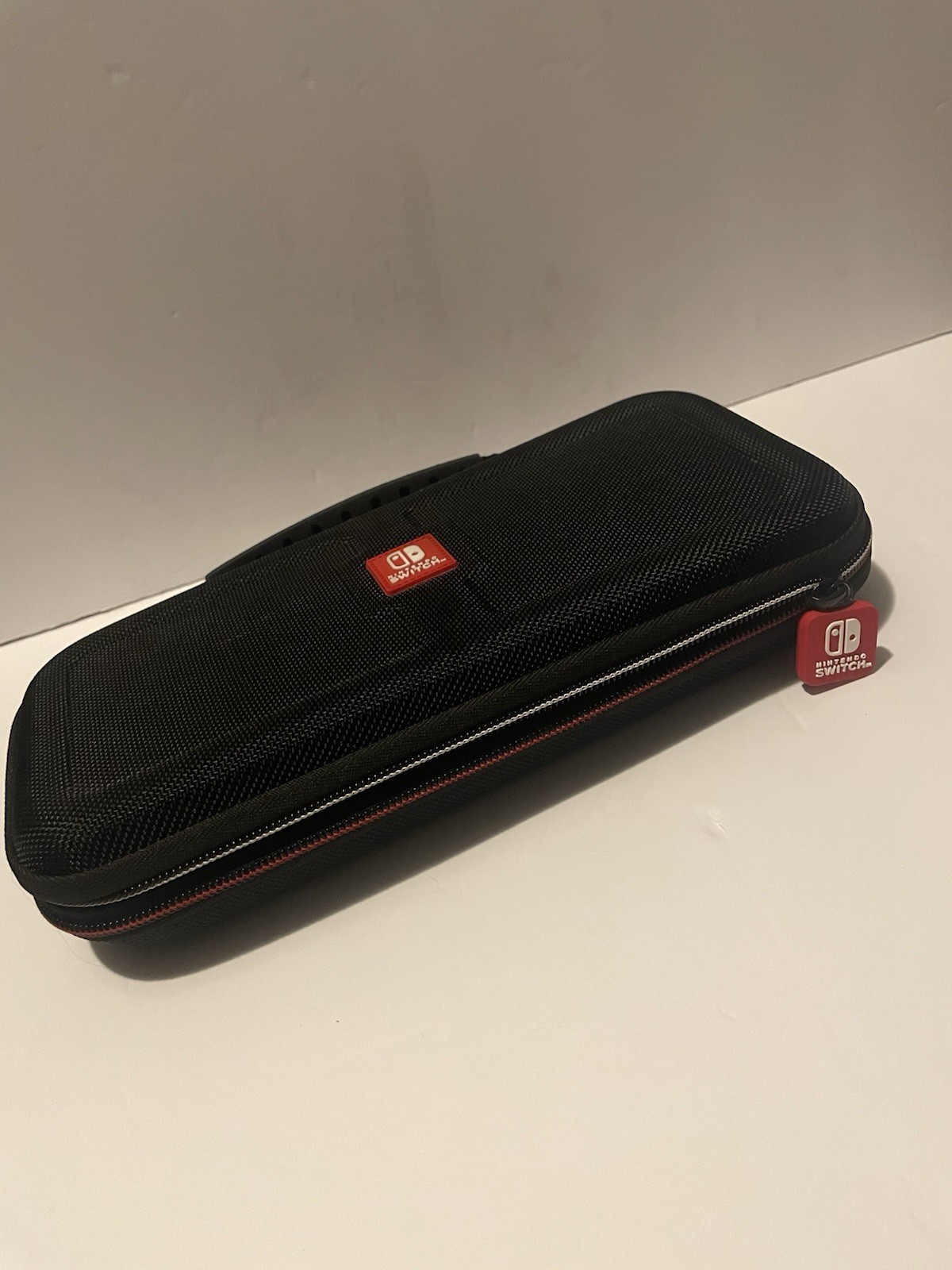 Nintendo Switch Console Bundle Joy-Con Controllers Case Games (Read Description)