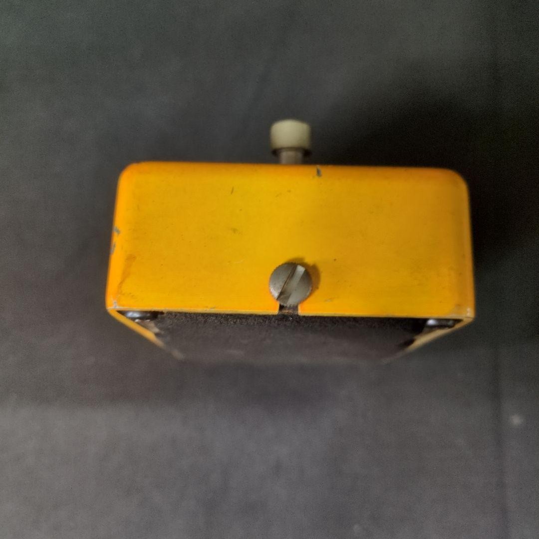 THE CHOKE COMPRESSOR