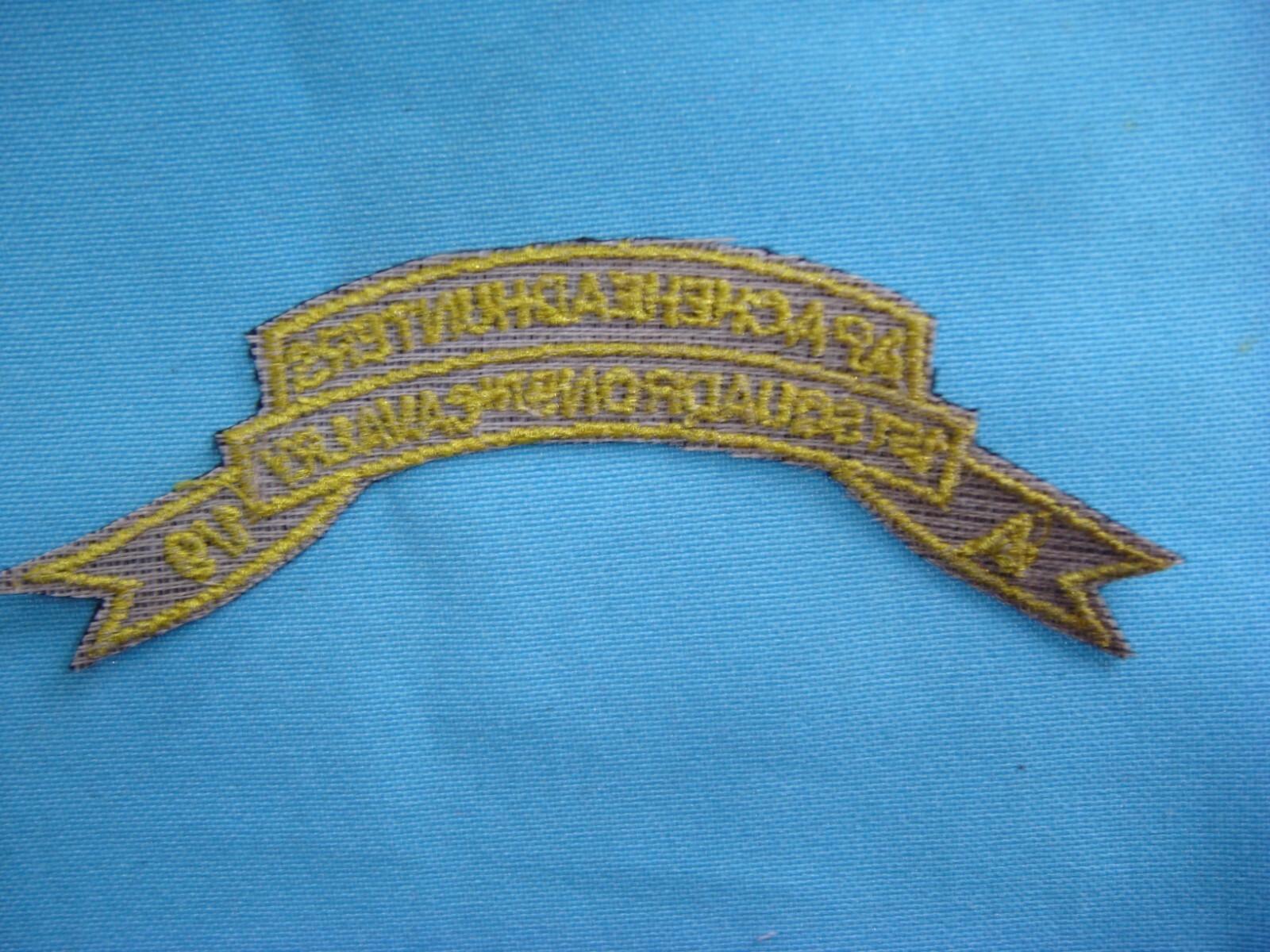 NAM WAR SCROLL PATCH, US A. Co.1st SQ 9th CAVALRY RGT APACHE H EAD HUNTERS