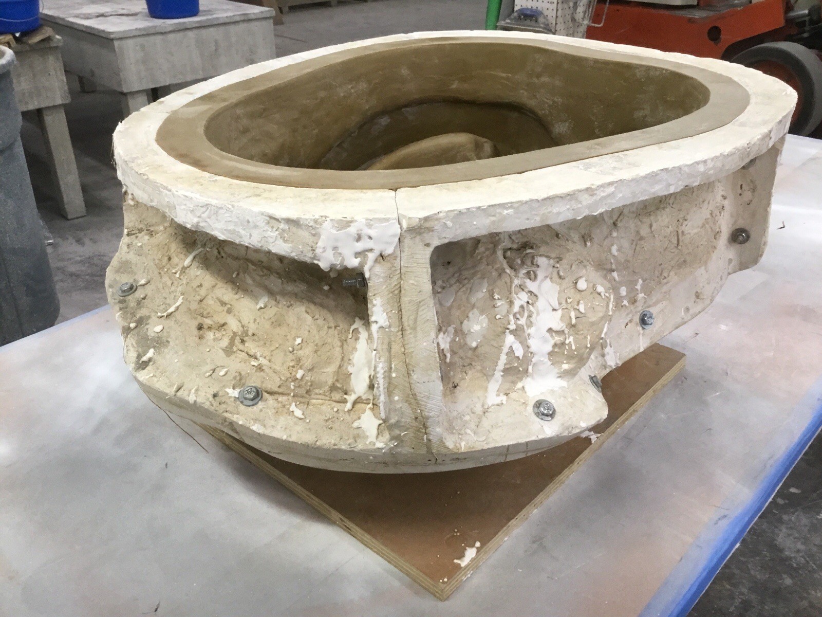 Architectural Shield Mold For Concrete And Plaster
