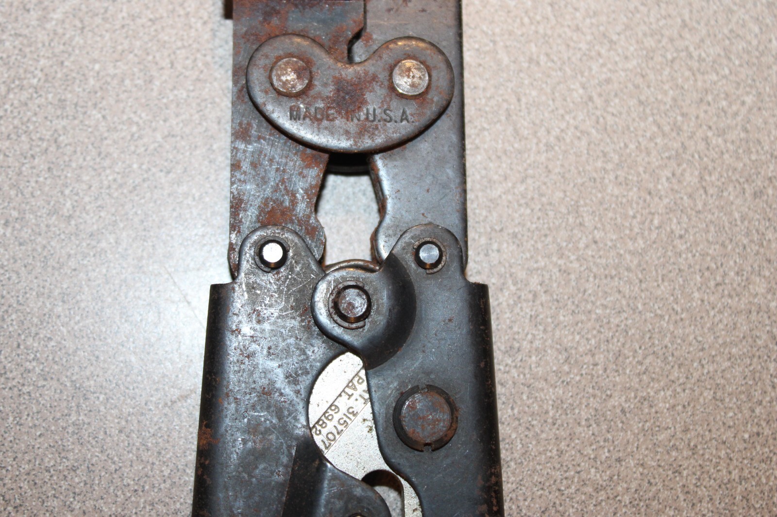Black Box Corp FT012 V.35 And M/50 Crimp Tool