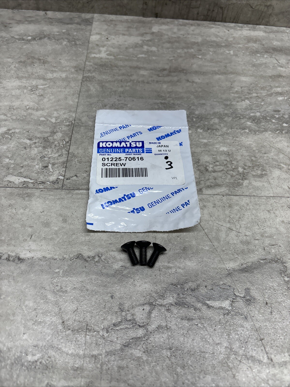 Lot Of 3 OEM Komatsu 01225-70616 Screw, New