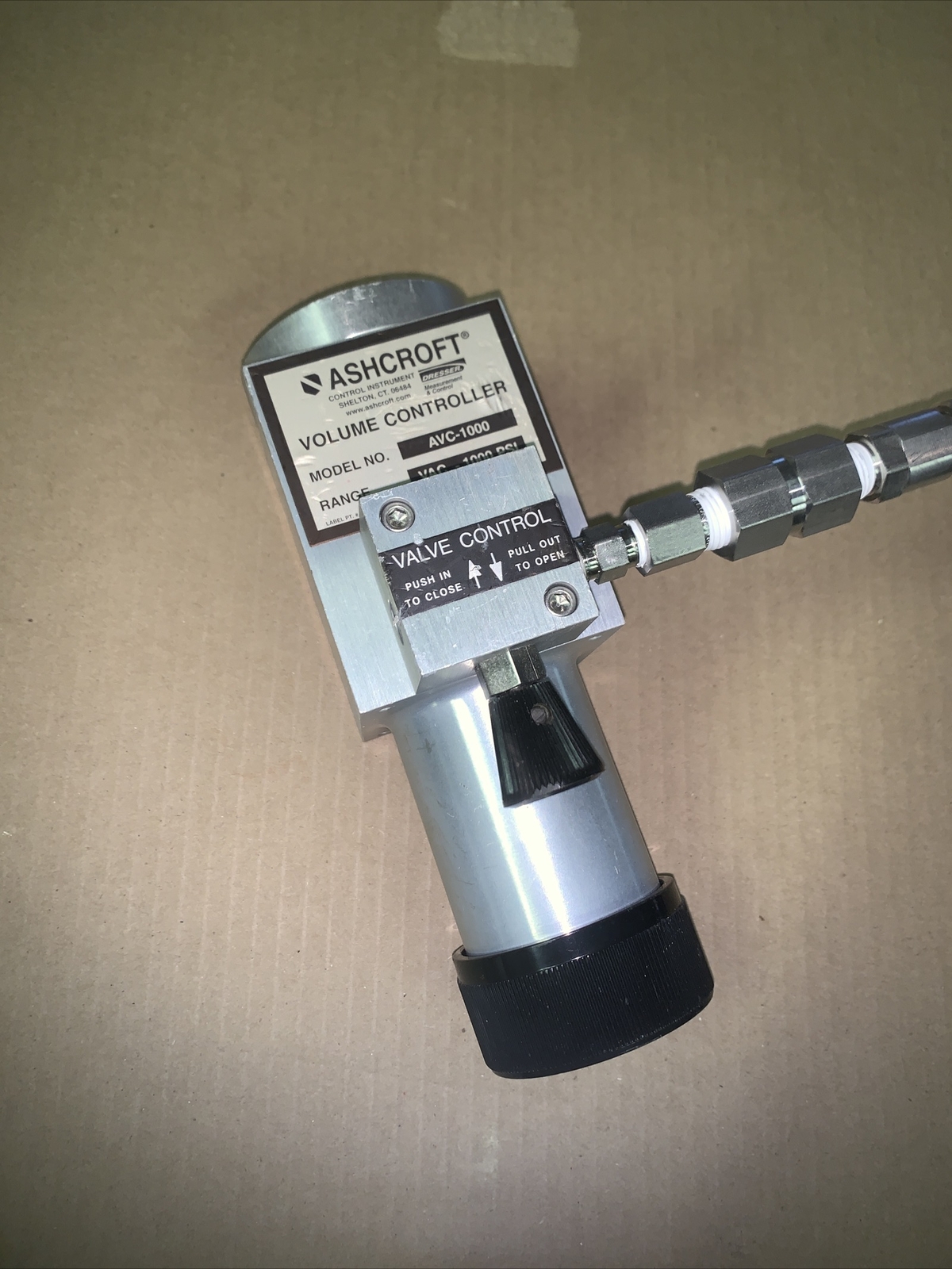 ASHCROFT AVC-1000 Pressure Volume Controller