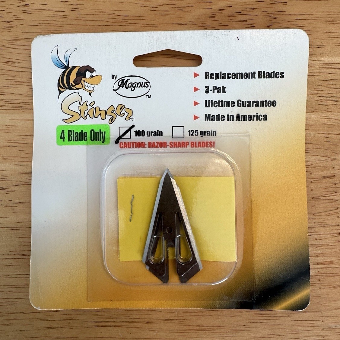 Magnus Stinger 4 Blade 100 Grain Replacement Blades Silver 3-Pack
