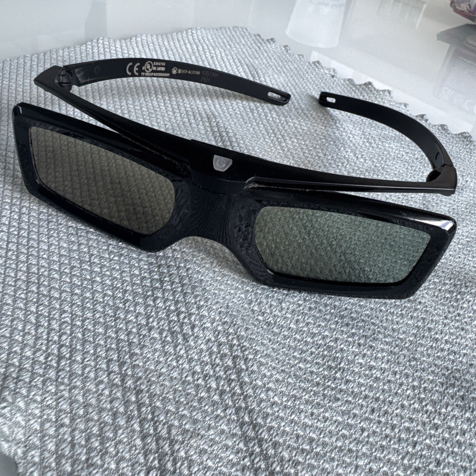 Sony 3 D GlassesWorking Condition No Box Or Instructions 3D Glasses TDG- BT 500A