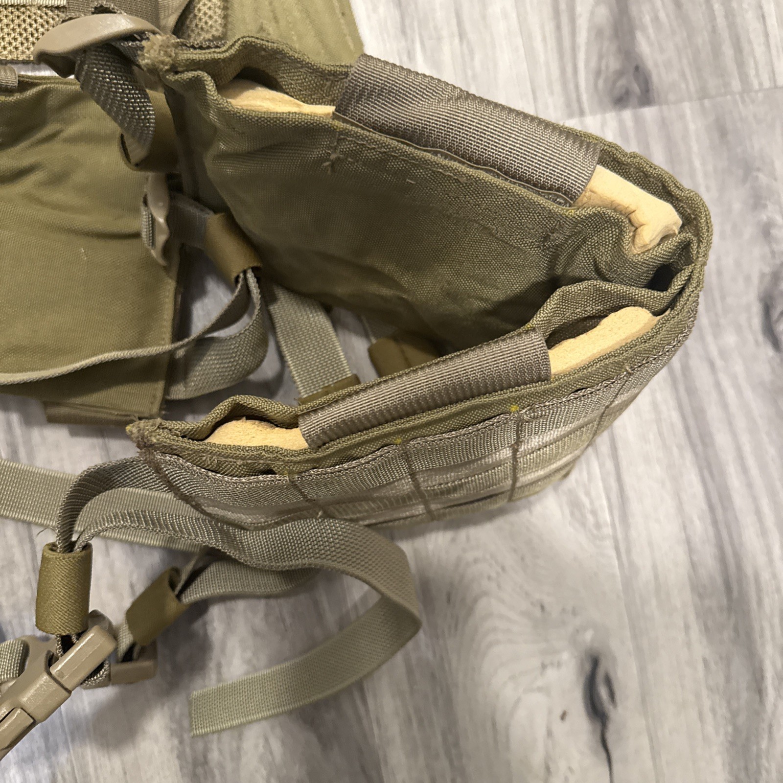 Eagle Industries Khaki SFLCS H Harness with Pouches - NOS