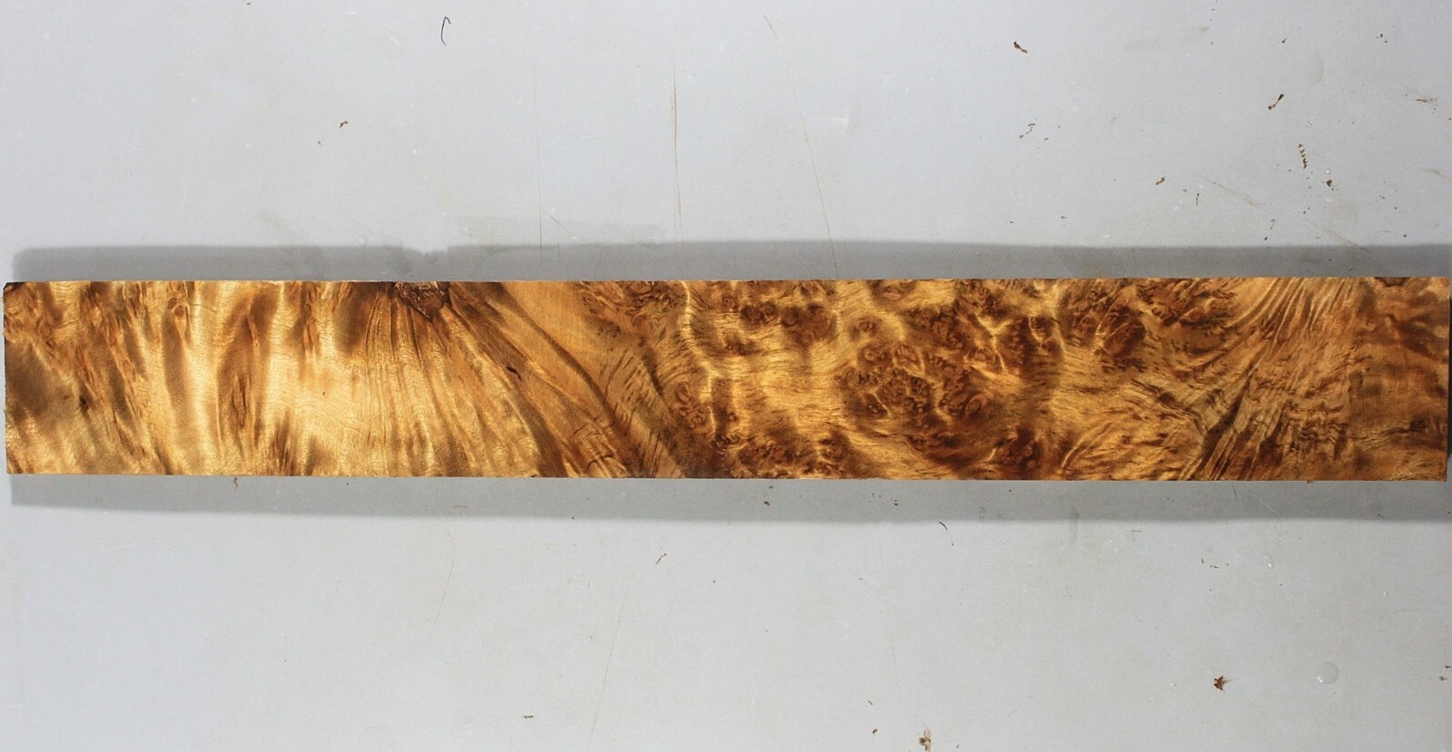 ZS084 Inlay Wood Barky Golden Camphor Burl Box Making Marquetry Veneer