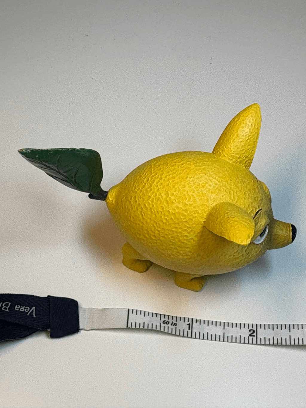 Anthropomorphic Resin Fruit Figurine Lemon Coyote WMG 2011