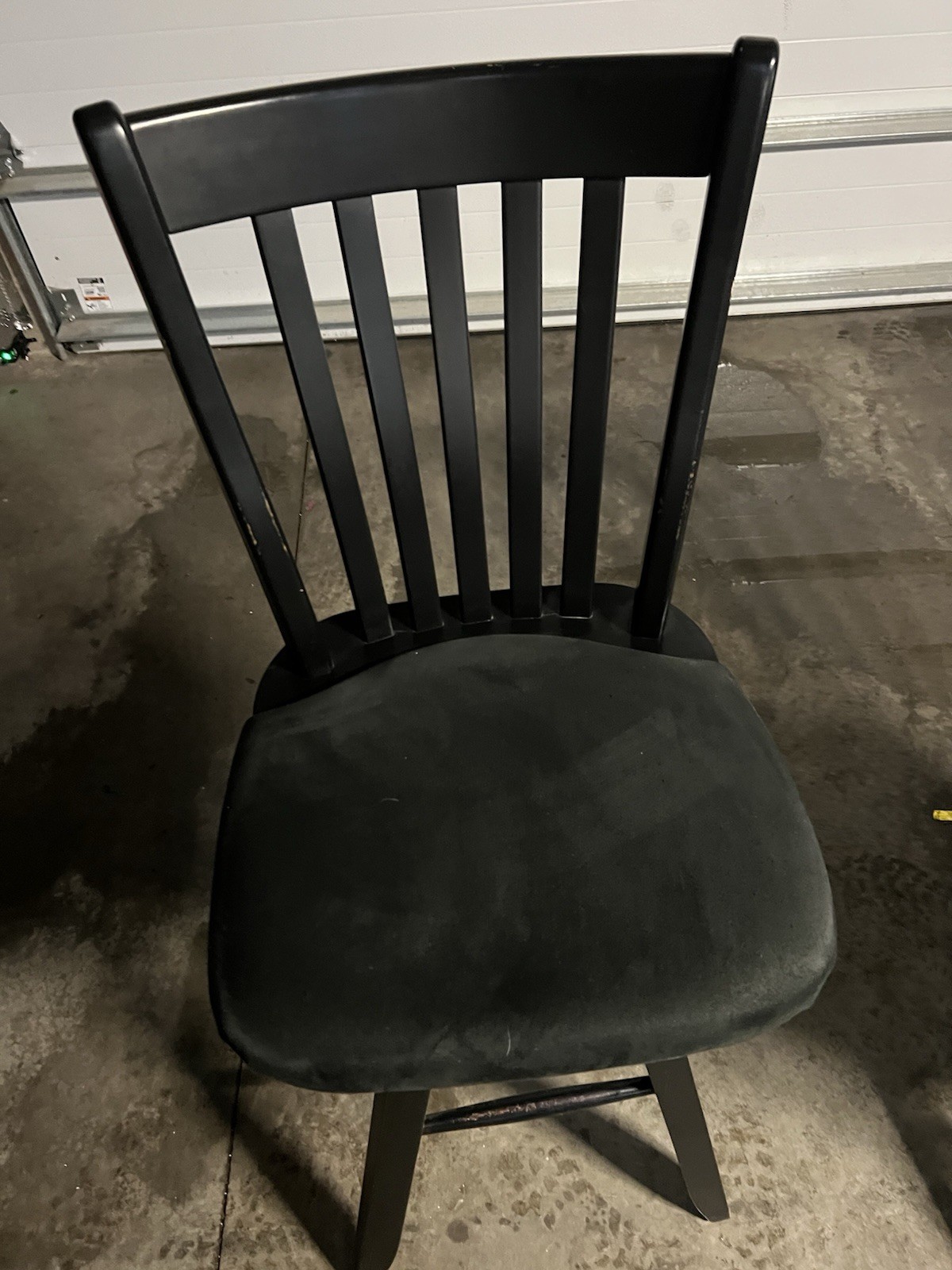 Canadel Bistro Table and Chair Set