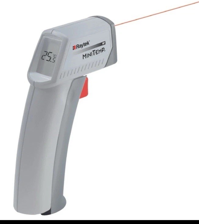 New Raytek MT4 Infrared Mini Temp Laser Thermometer Gun NEW