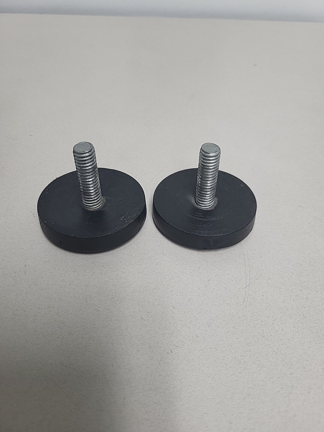Freemotion F5.6 Elliptical Leveling Feet (117D)