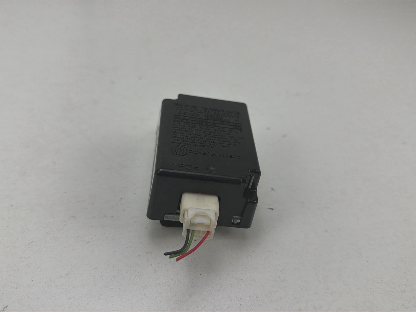 2009-2010 Pontiac Vibe TPMS Control Module 8976002010 OEM