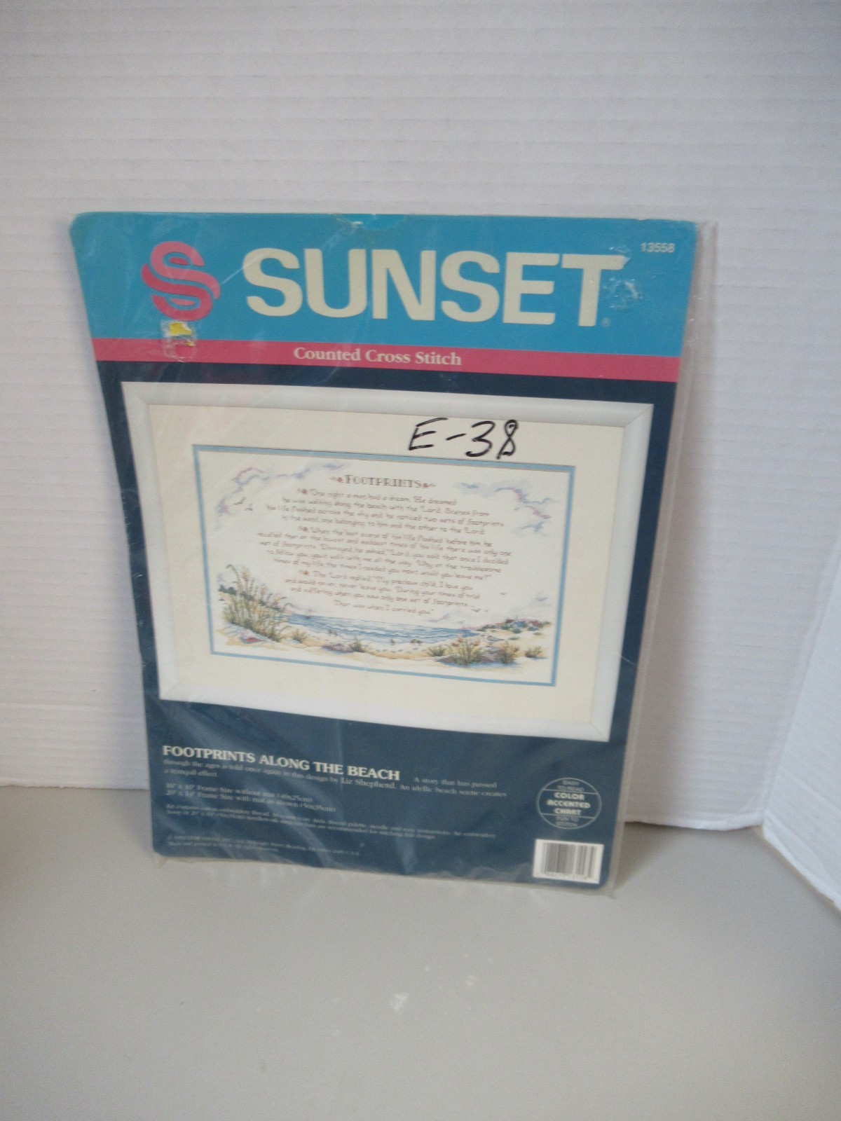 Sunset Counted Cross Stitch Kit  "Footprints Along The Beach"   VTG 1992  NIP