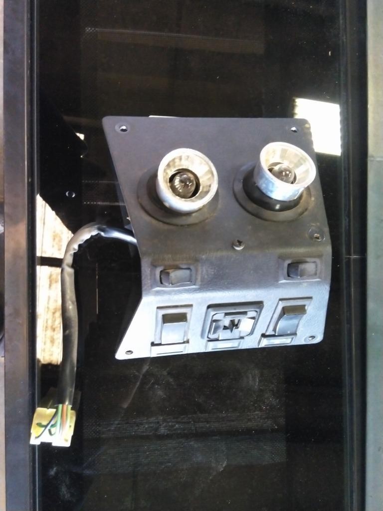 Replaces S64-1178-003 1998 KENWORTH T800 DOOR ELECTRICAL SWITCH ,  MT