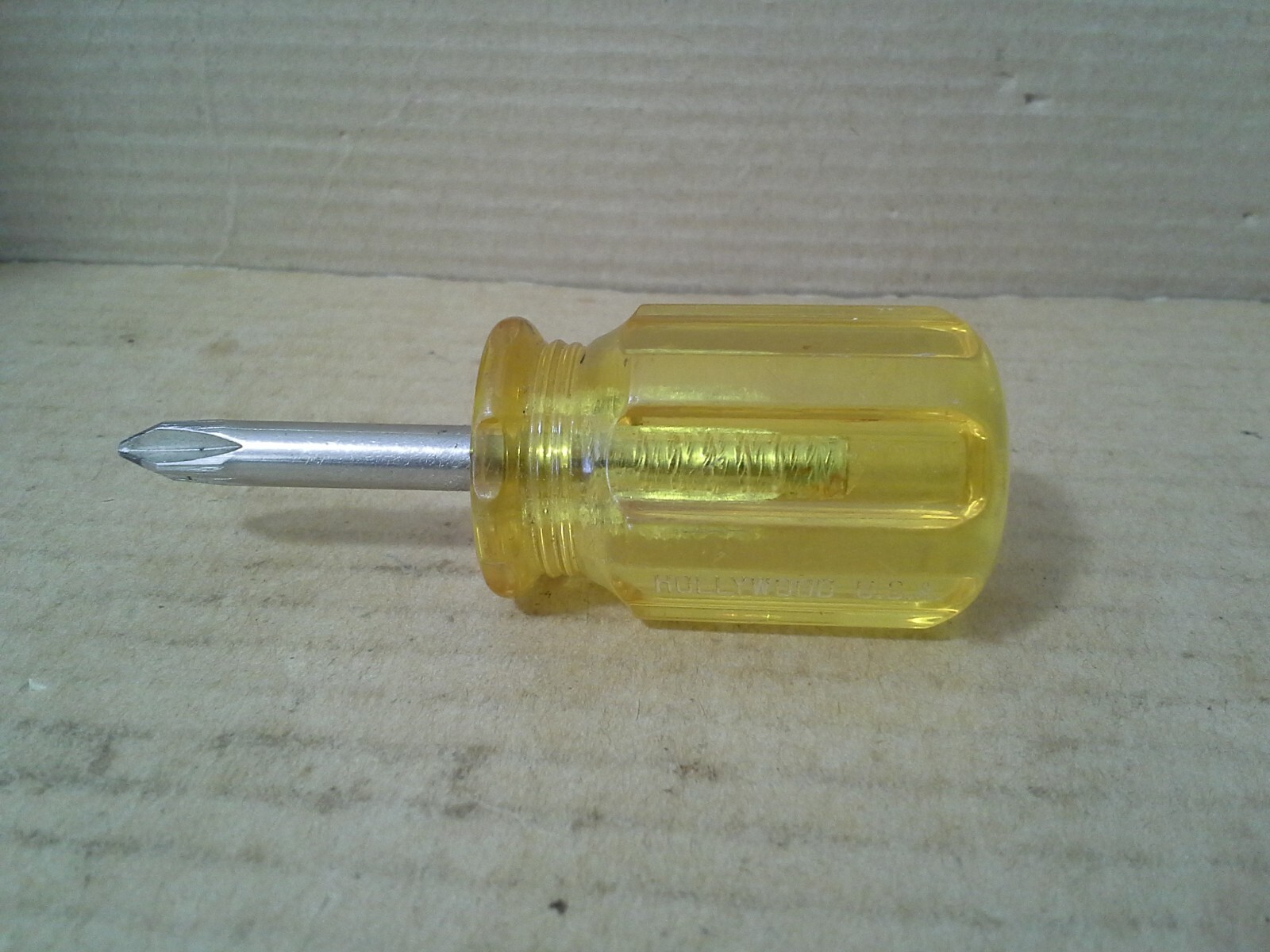 Hollywood USA Stubby Yellow Handle Phillips Screwdriver . VGC