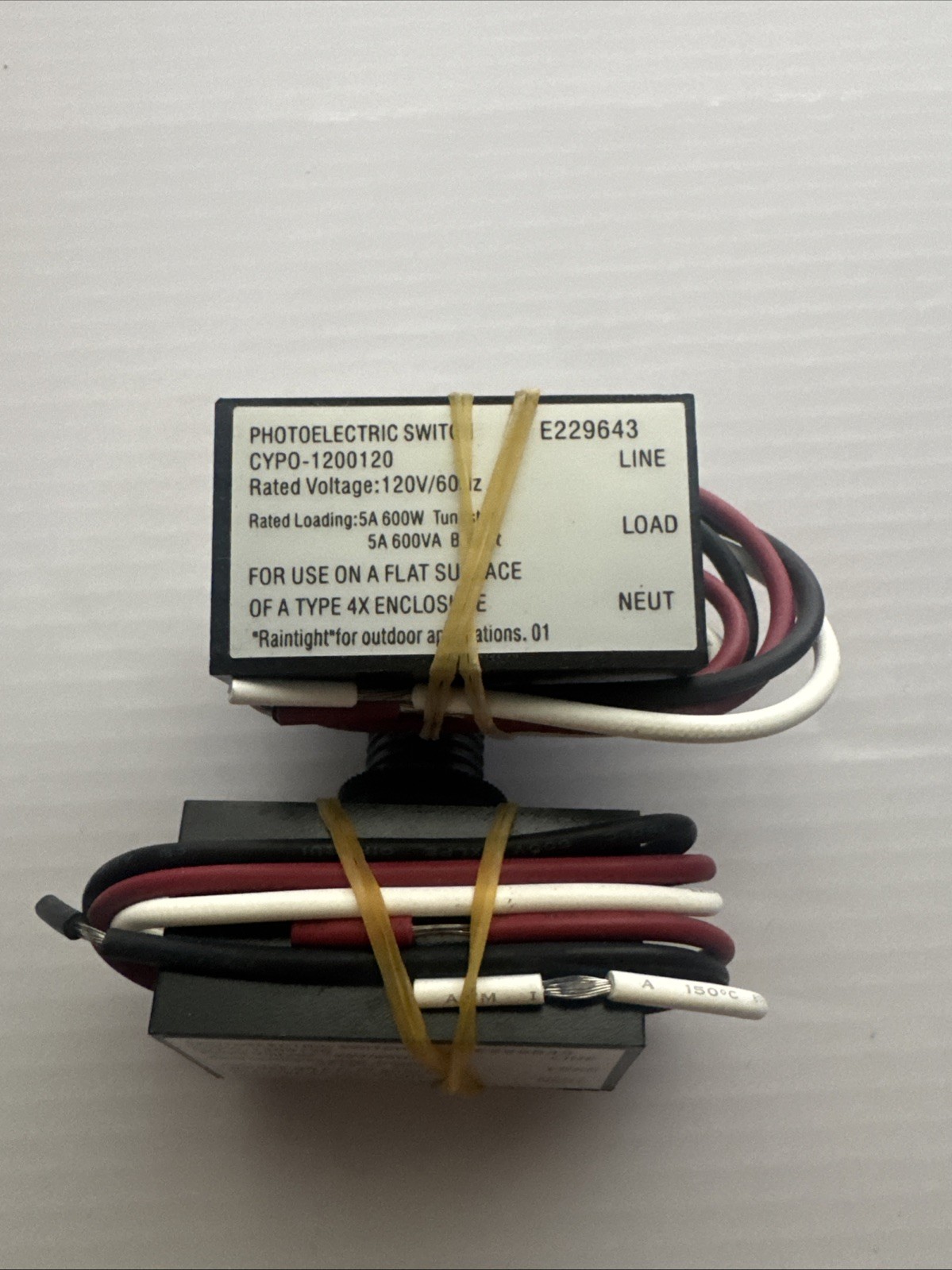 PHOTOELECTRIC SWITCH CYPO-1200120  LOT-2
