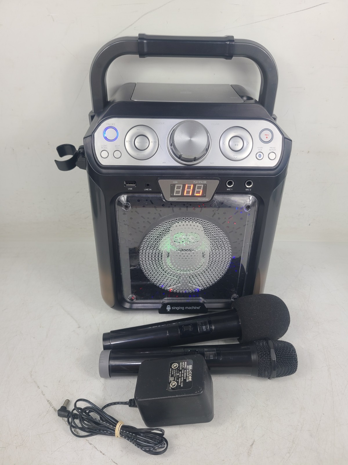 Singing Machine SML682BTBK Groove Cube CDG Karaoke System (TESTED)