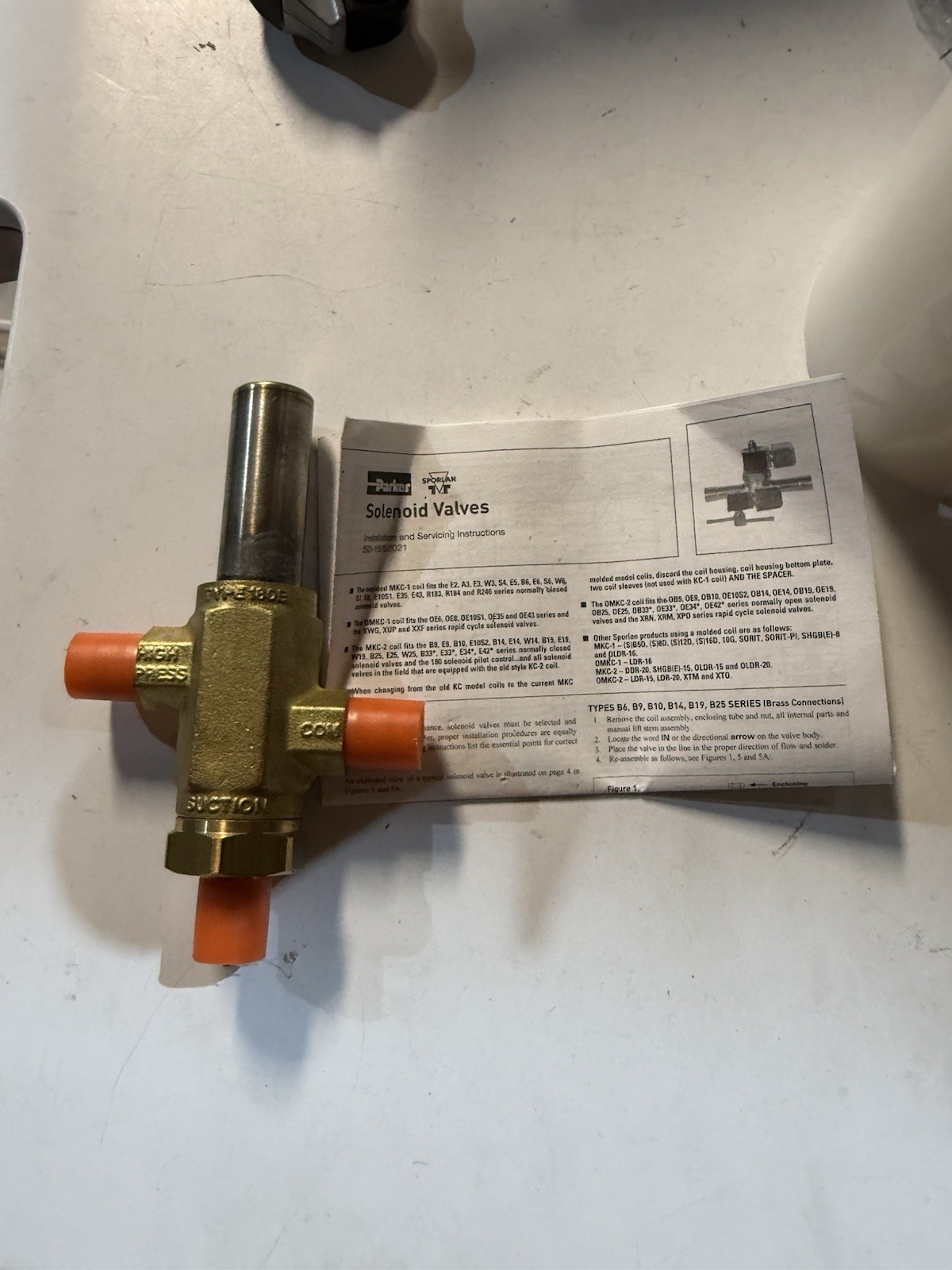 Sporlan 3 Way Pilot Control Valve - 1/4" - Less Coil - 180B