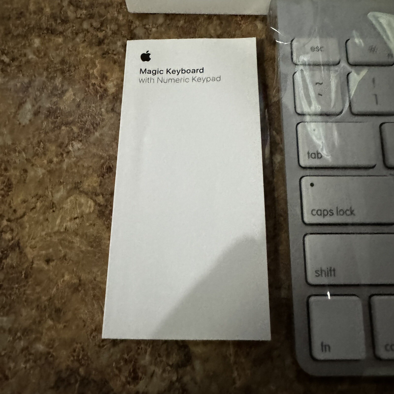 Apple Magic Keyboard Battery Operated Wireless Bluetooth Tested Working