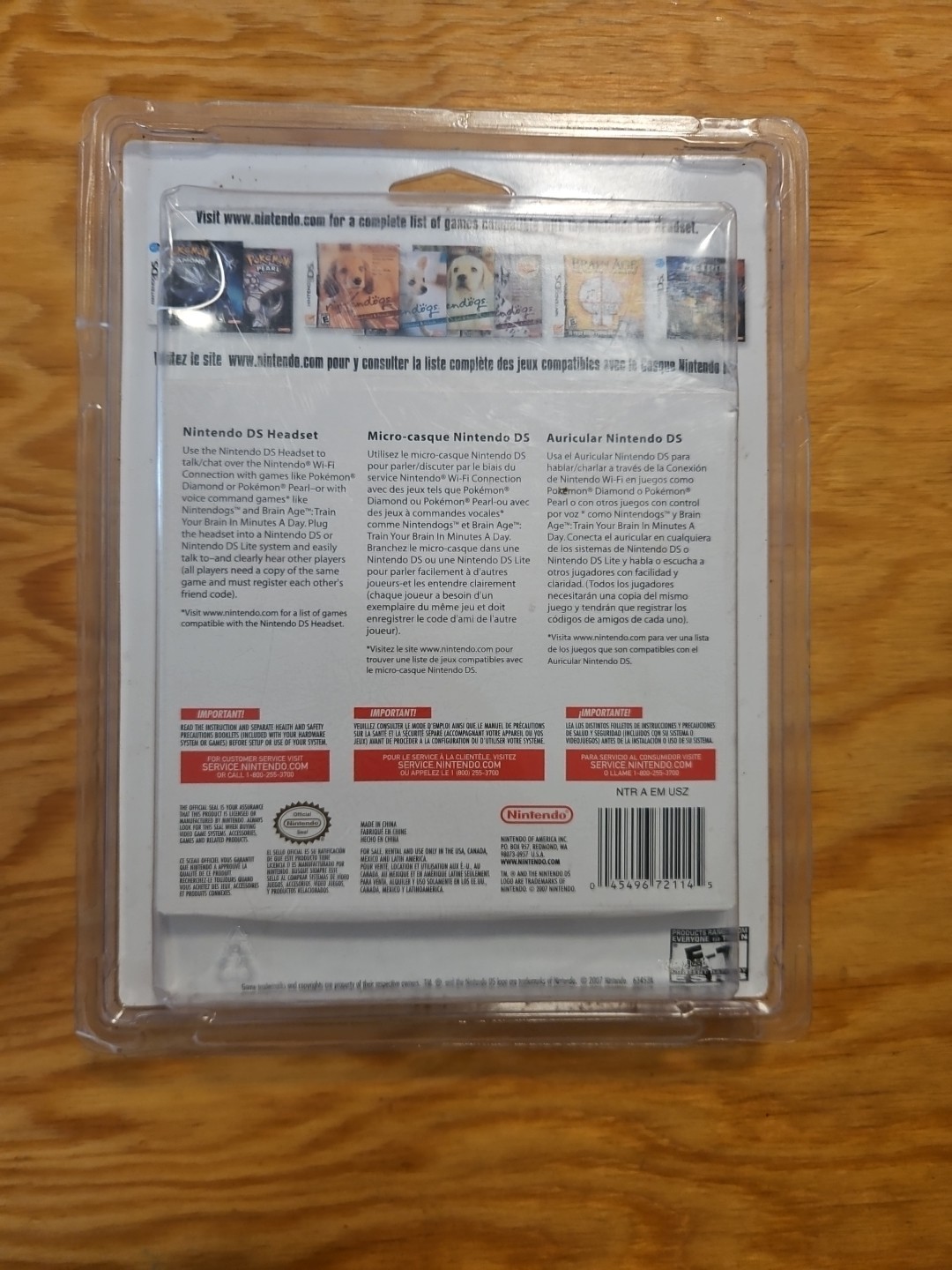 Nintendo DS Headset Microphone Hook On Ear Voice Command NEW IN BOX