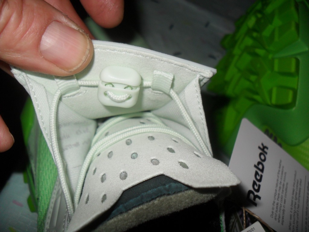 PYER MOSS X REEBOK EXPERIMENTAL FURY 4 TRAIL SIZE 45 (11.5 us) (no box)