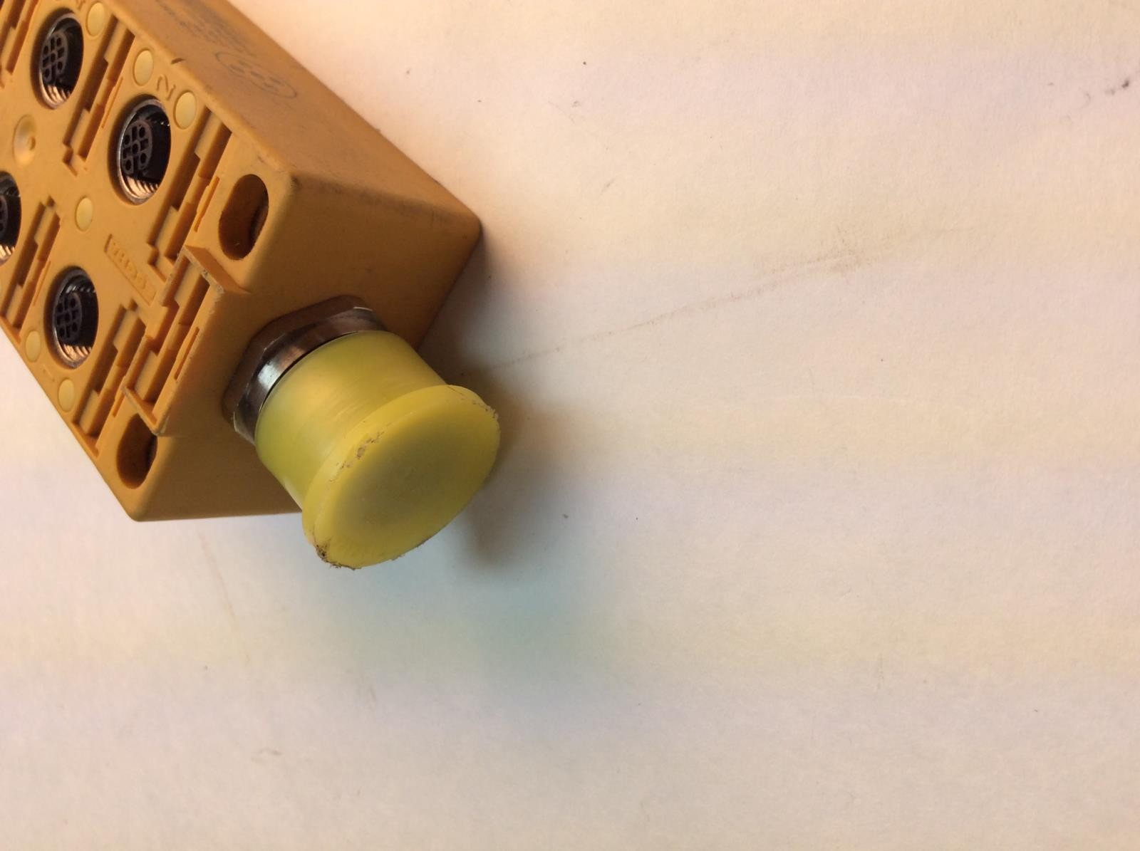 Turck VB 80-CS12 Eurofast Multibox