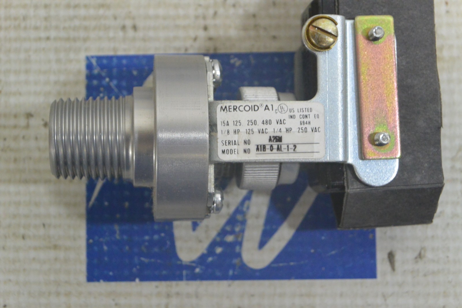 Mercoid A1B-0-AL-1-2 Pressure Switch