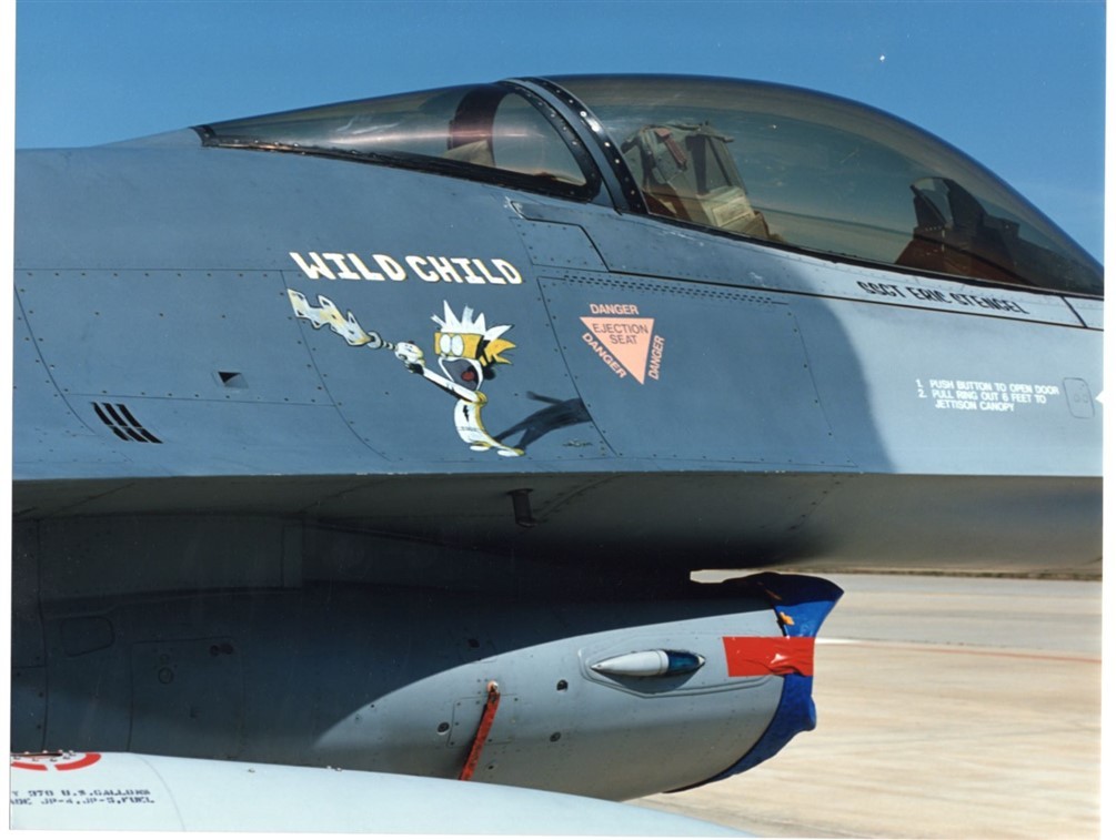1990 USAF F-16 Fighting Falcon Nose Art Wild Child 8.5x11 Original Photo