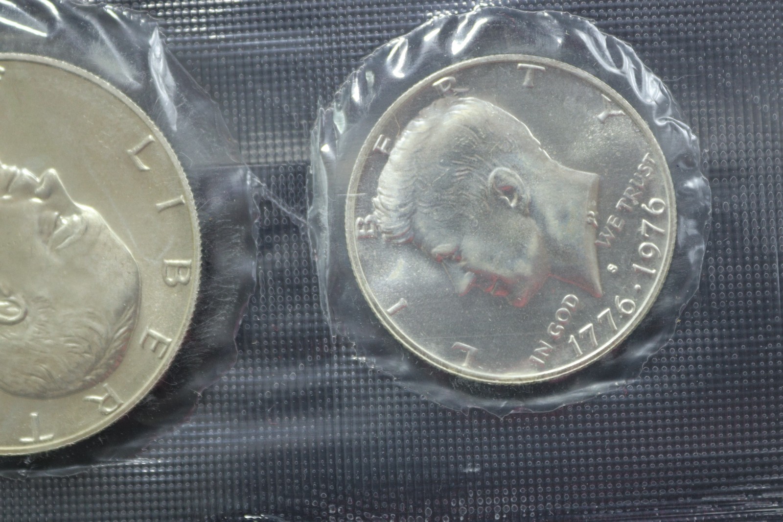 1776-1976 Silver Bicentennial 3 Coin Silver UNC Set
