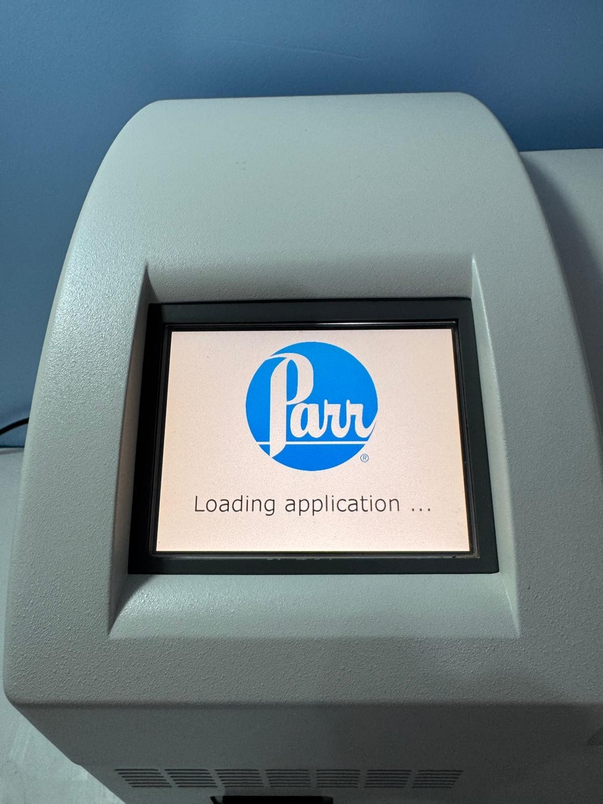 Parr 6400 Automatic Calorimeter 240V Powers On Touchscreen Works Firmware Error