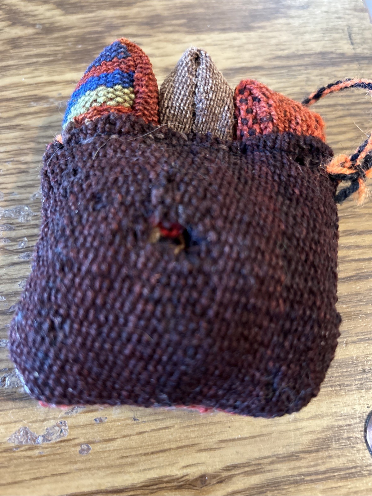 Peruvian Funerary Dolls Souvenir Representation 3"x3"
