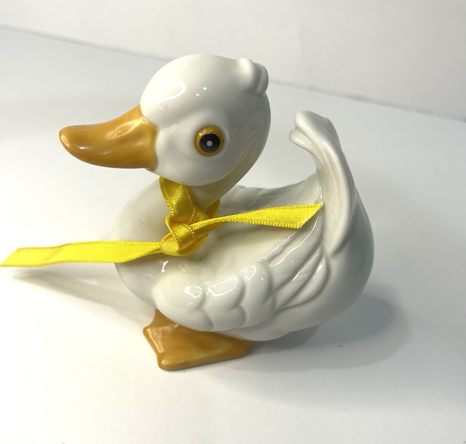 Vtg Ducks-2 Wicker Rattan Basket Wooden Beak 1 HOMCO cottagecore Farmhouse