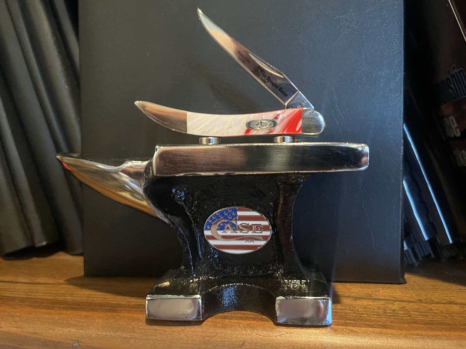 Case XX Patriotic Knife 2lb Display Anvil! Very Nice! Knife Not Included