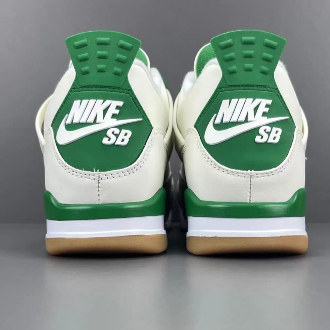 Nike SB x Air Jordan 4 "Pine Green" Men's Classic Basketball Shoes