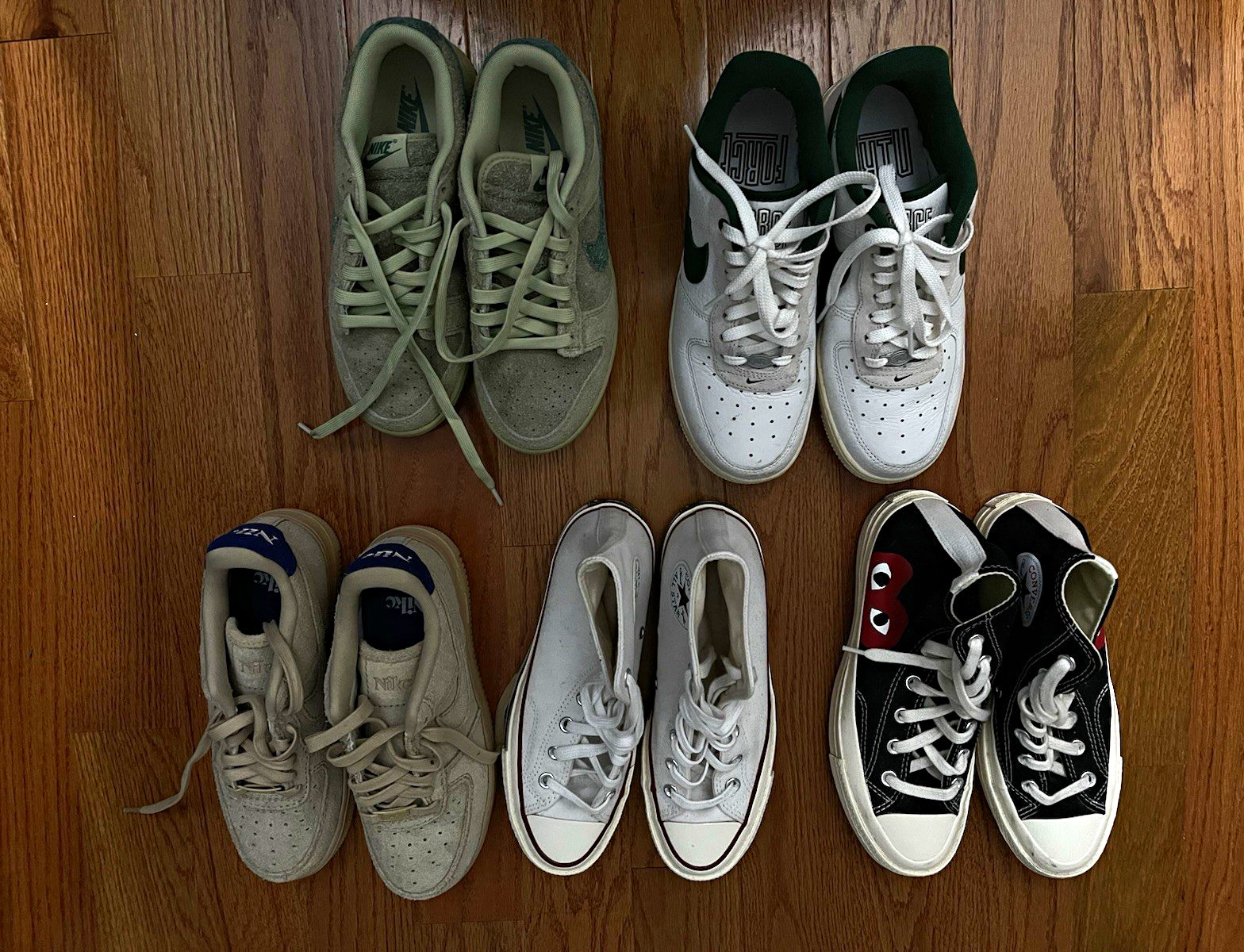 Nike 5-Pair Sneaker Lot Low Top Lace-Up Athletic Multicolor Unisex Comme